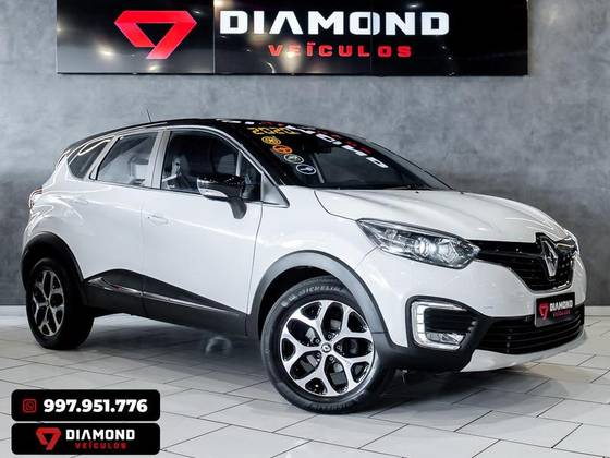 RENAULT CAPTUR 1.6 16V SCE FLEX INTENSE X-TRONIC RENAULT CAPTUR 1.6 16V SCE FLEX INTENSE X-TRONIC